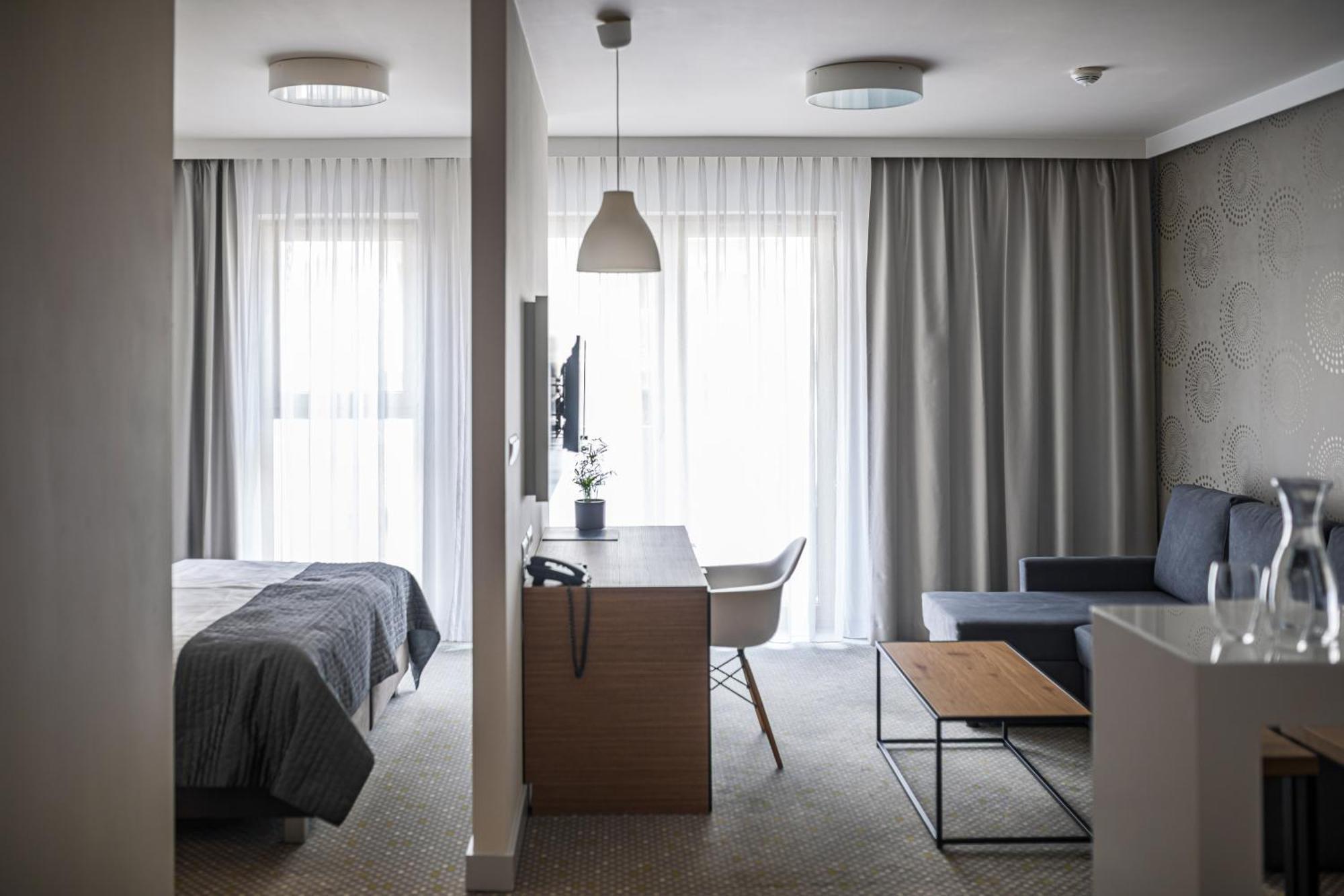 Rest Apartments Breslavia Exterior foto